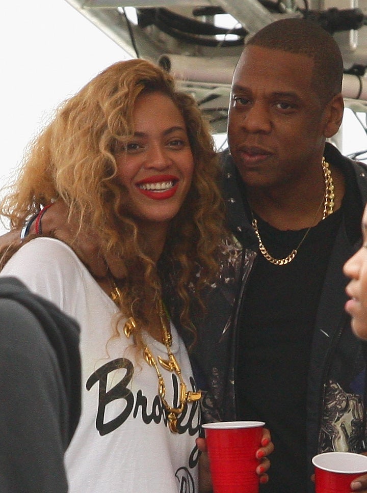 Jay-Z Shoots Down Beyoncé Pregnancy Rumors