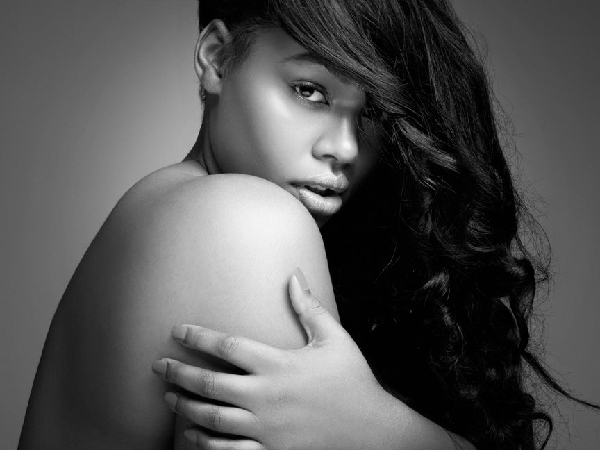 Curvy Model of The Month: Victoria Lee
