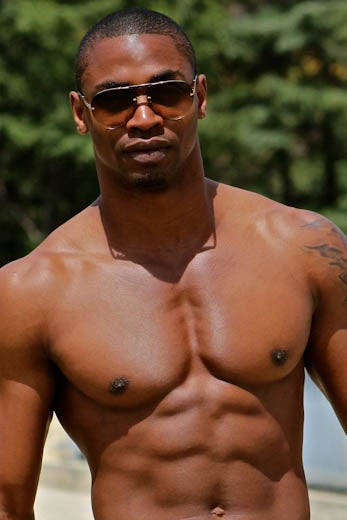 Eye Candy: Actor and Model Jason Newsome