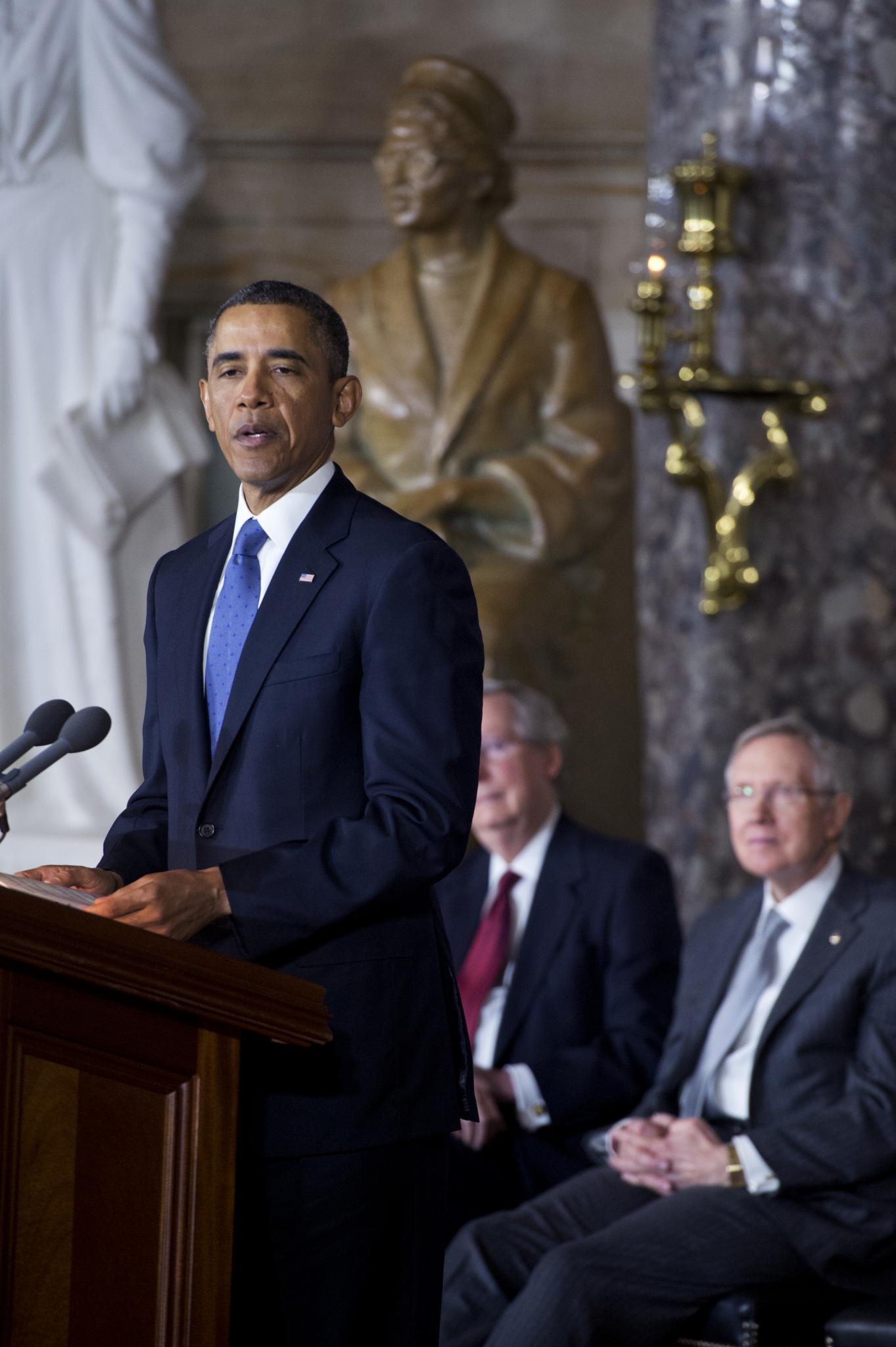 President Obama Unveils Rosa Parks Statue