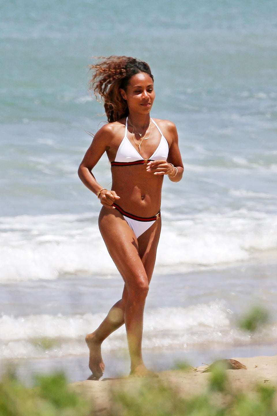 Jada Pinkett Smith Posts Tips for Better Arms