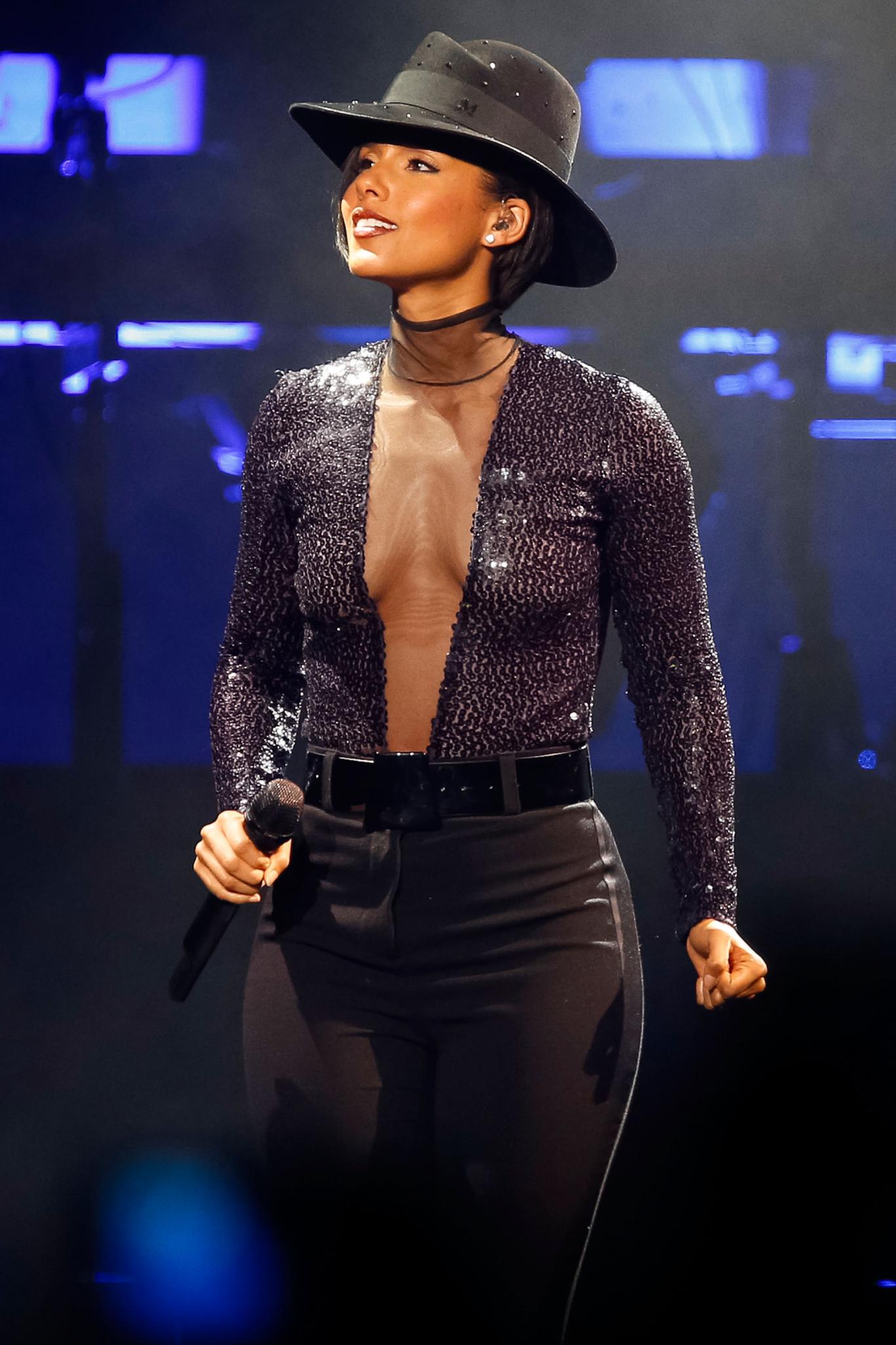 Alicia Keys Keeps Israel Concert Plans Despite Protests