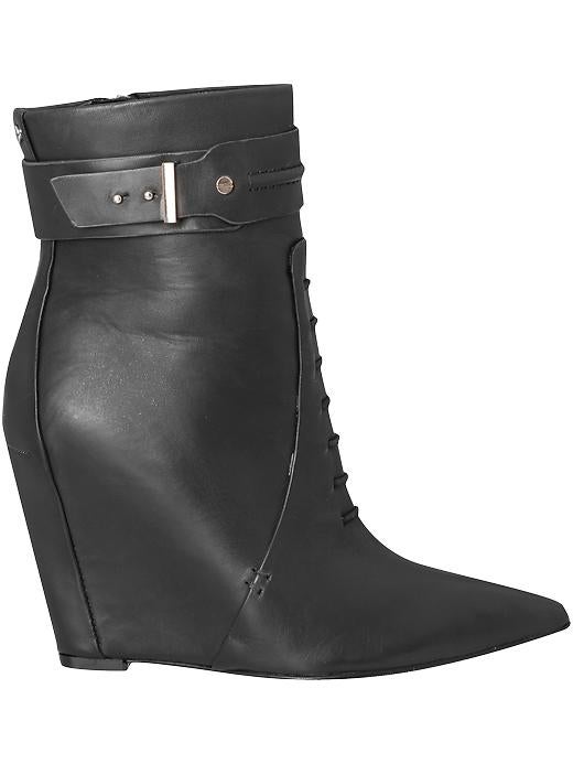 Style 24-7: Boots Made For Walking