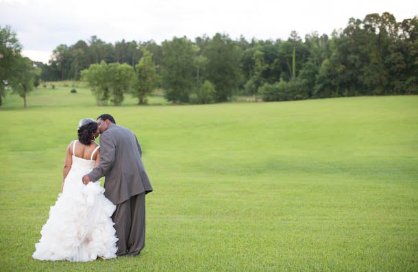 Bridal Bliss: Melanie and Dwayne's Mississippi Wedding Photos