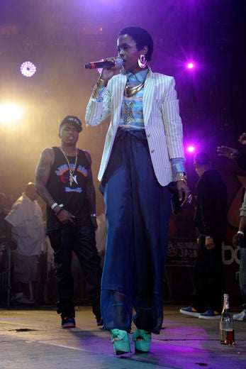 Lauryn Hill’s Stylish Stage Moments