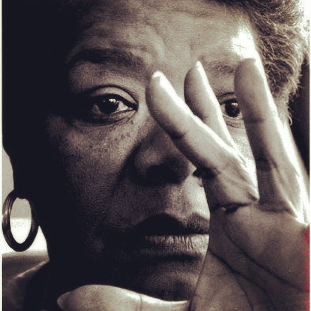 Celebrities React to Maya Angelou's Passing
