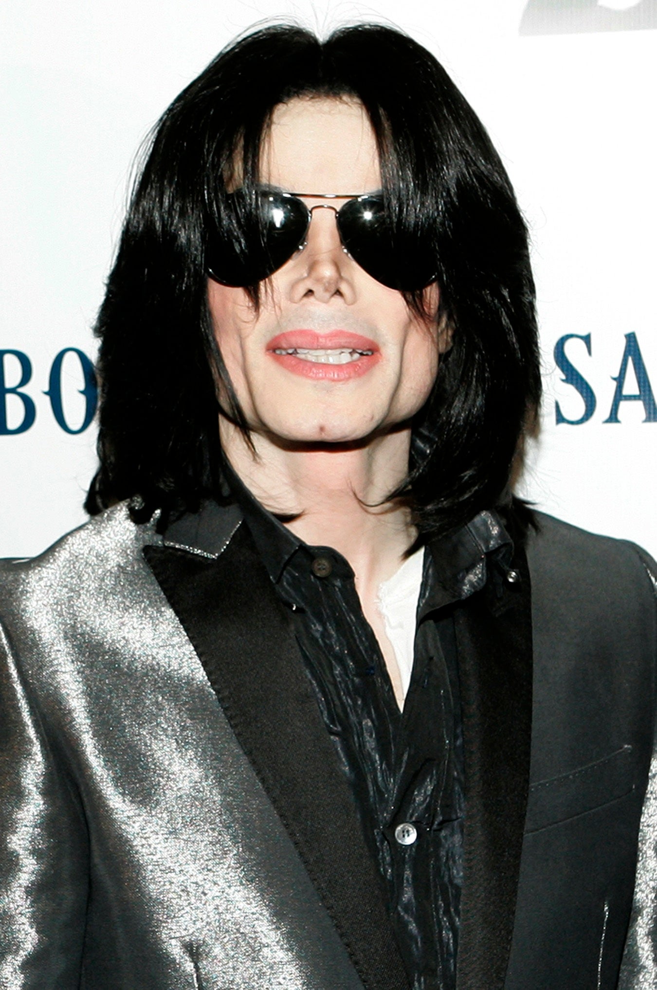 New Michael Jackson Video Debuts on Twitter
