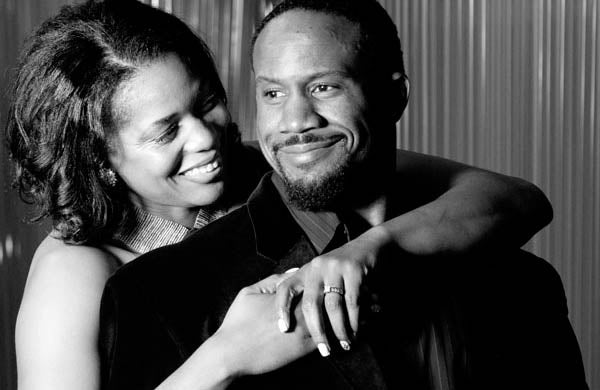 Just Engaged: RanDee and Mario’s Engagement Photos