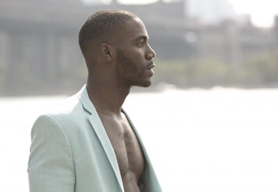 Eye Candy: Professional Host Kevin Thompson