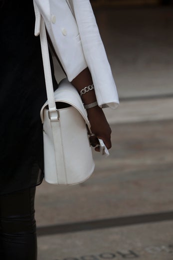 Accessories Street Style: Clean Slate