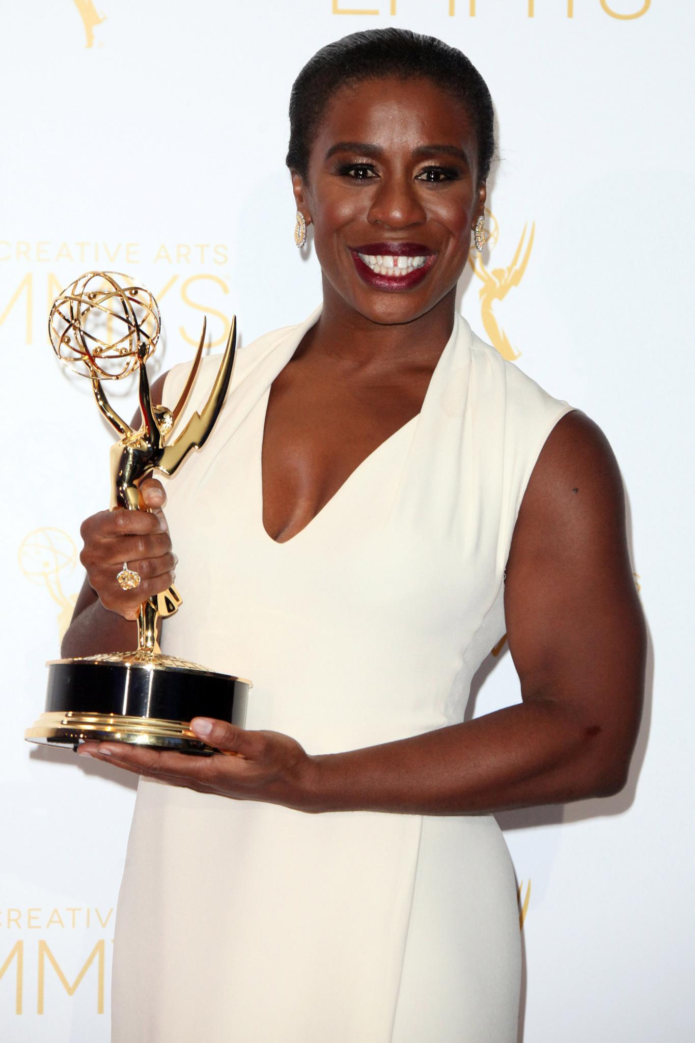 ‘Orange is the New Black’ Star Uzo Aduba and ‘Scandal’ Star Joe Morton Take Home Emmys