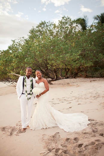 Bridal Bliss: Niambi and Troy’s Costa Rica Wedding Photos