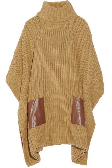 The Coziest Knits For Curvy Girls
