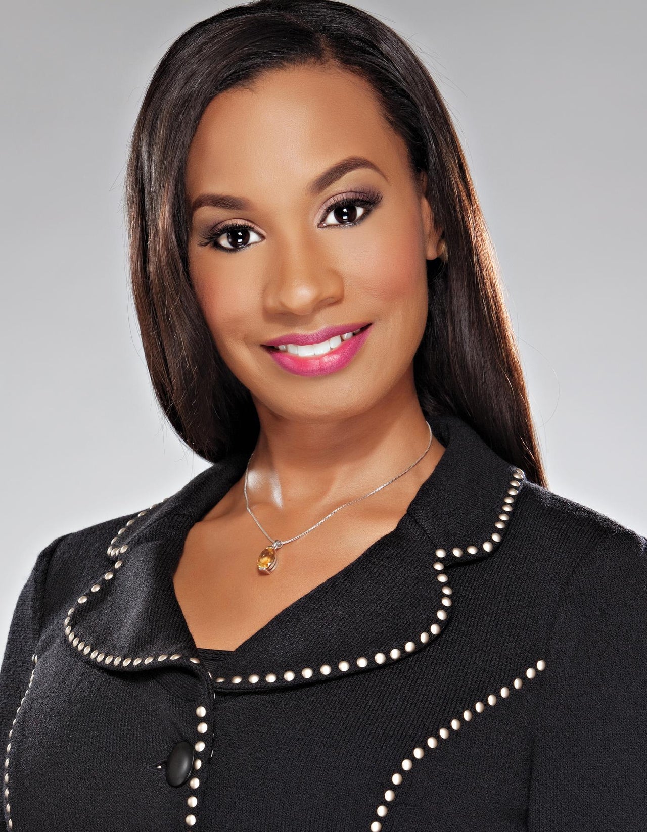 Rising Stars Sundra Ryce [sitename] Essence