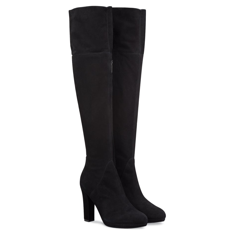 5 Tips That’ll Make You Look Better In Boots