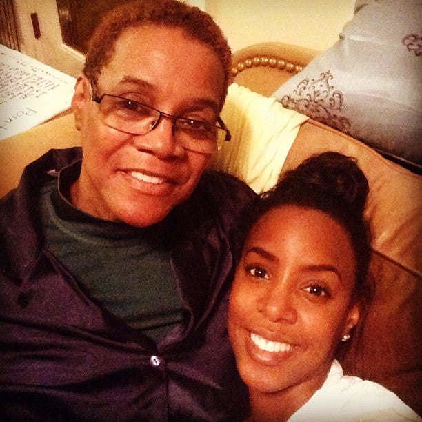 Kelly Rowland Reflects on Mom’s Passing: ‘She Was An Incredible Soul’