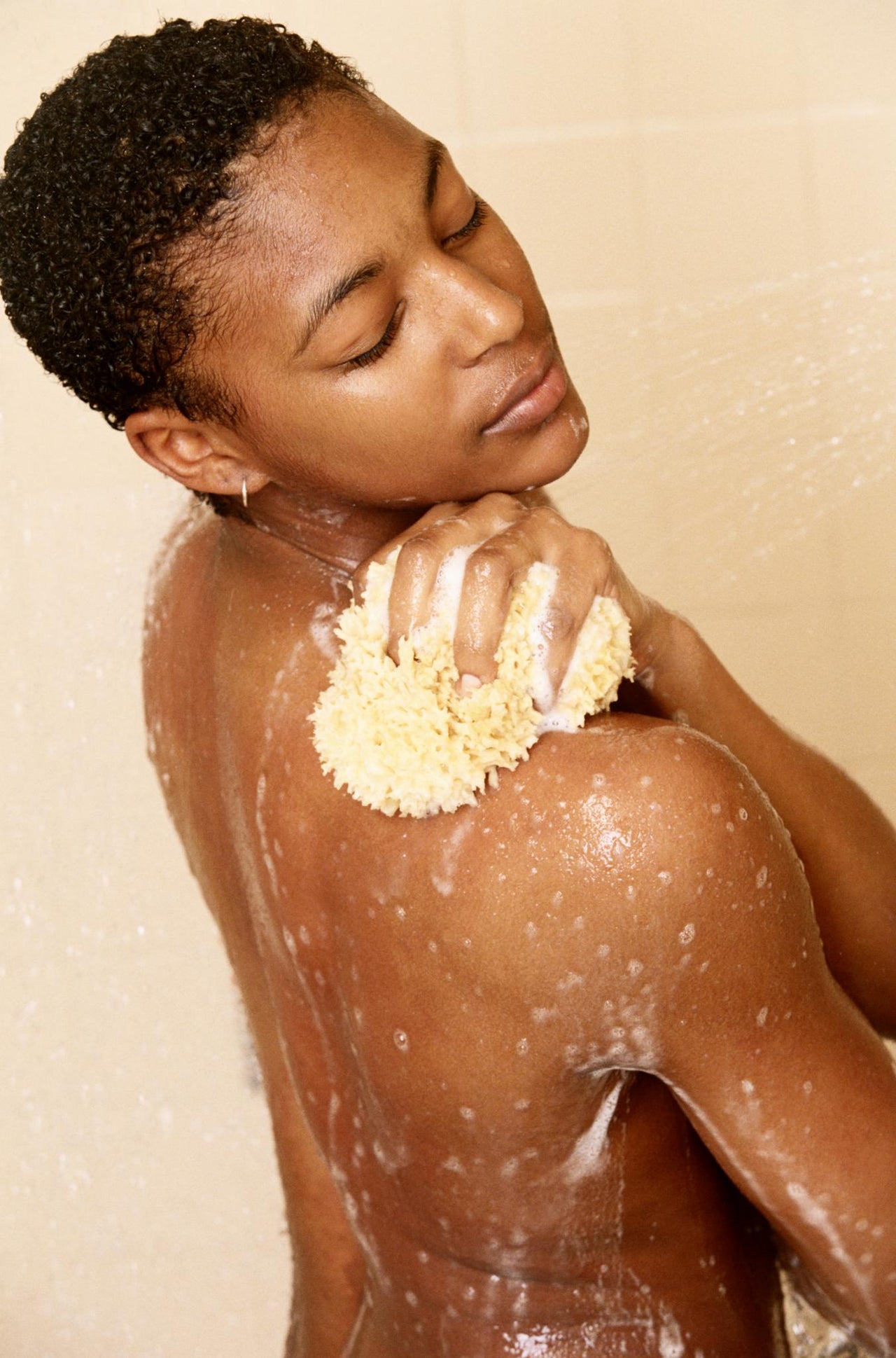 You Don't Have to Shower Every Day, Dermatologists Say