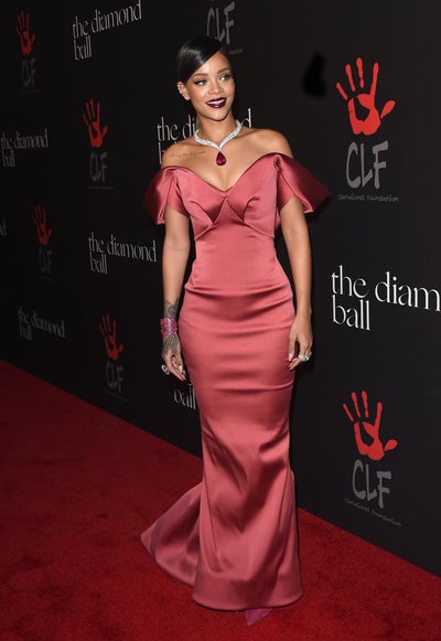 Rihanna Keeps It 100 In 100 Mind-Blowing Style Moments