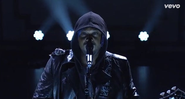 Watch D'Angelo's Hot 'Black Lives Matter' Performance on 'SNL'