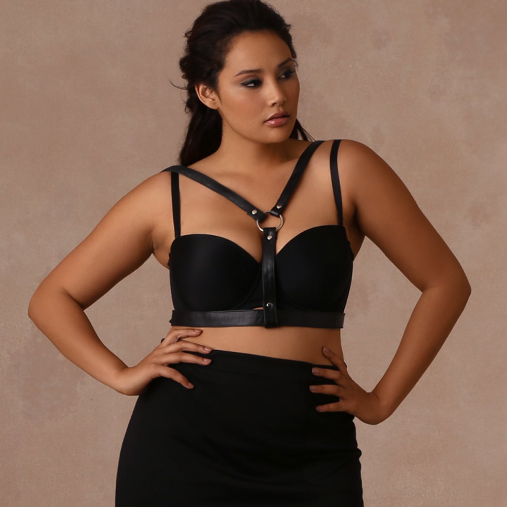 V-Day Lingerie for the Curvy Girl

