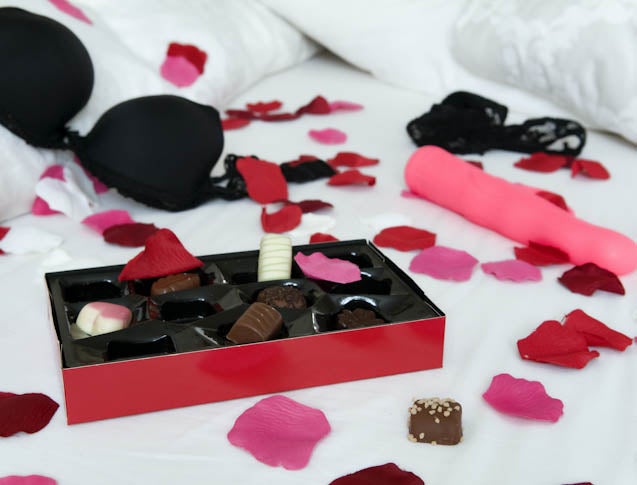 10 Secrets to the Sexiest Valentine's Day Night Ever
