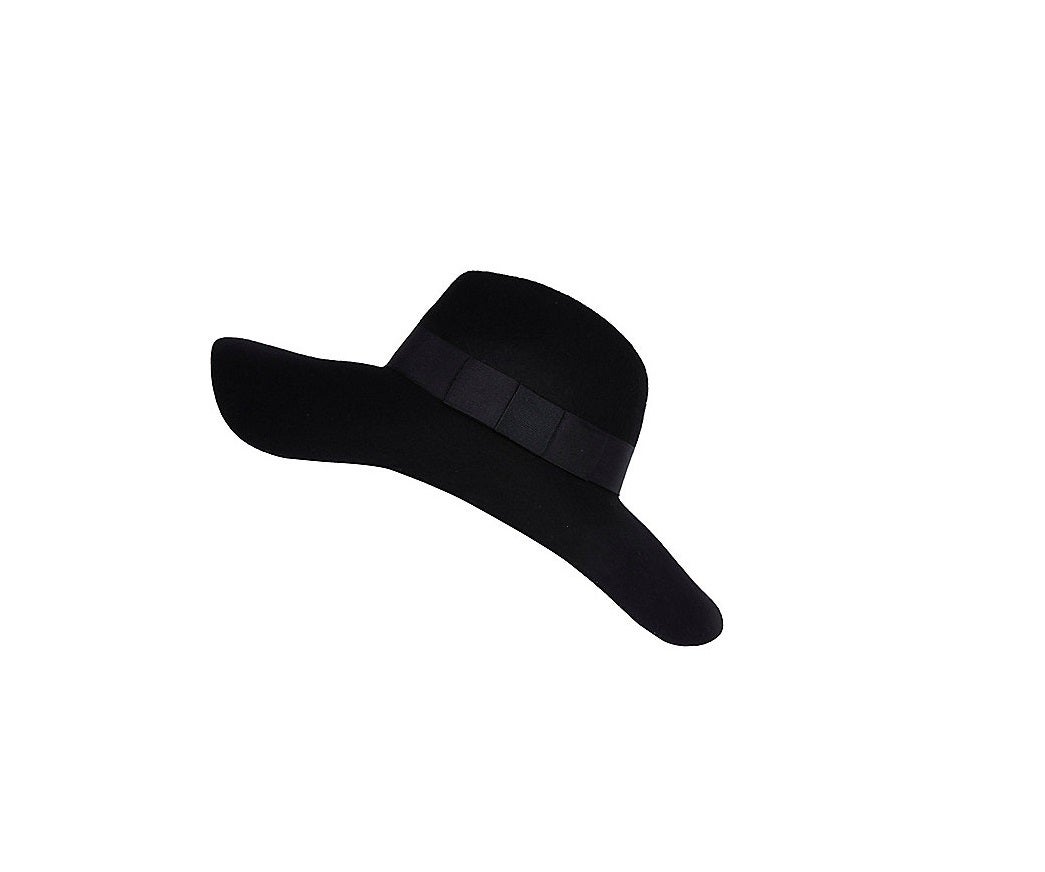 Shop The Look: Janelle Monáe At the 2015 British Awards