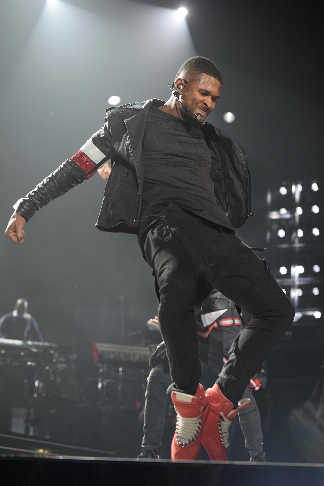 Everybody Loves Usher! 7 Reasons Why We Can't Get Enough of Our ESSENCE Fest Alum