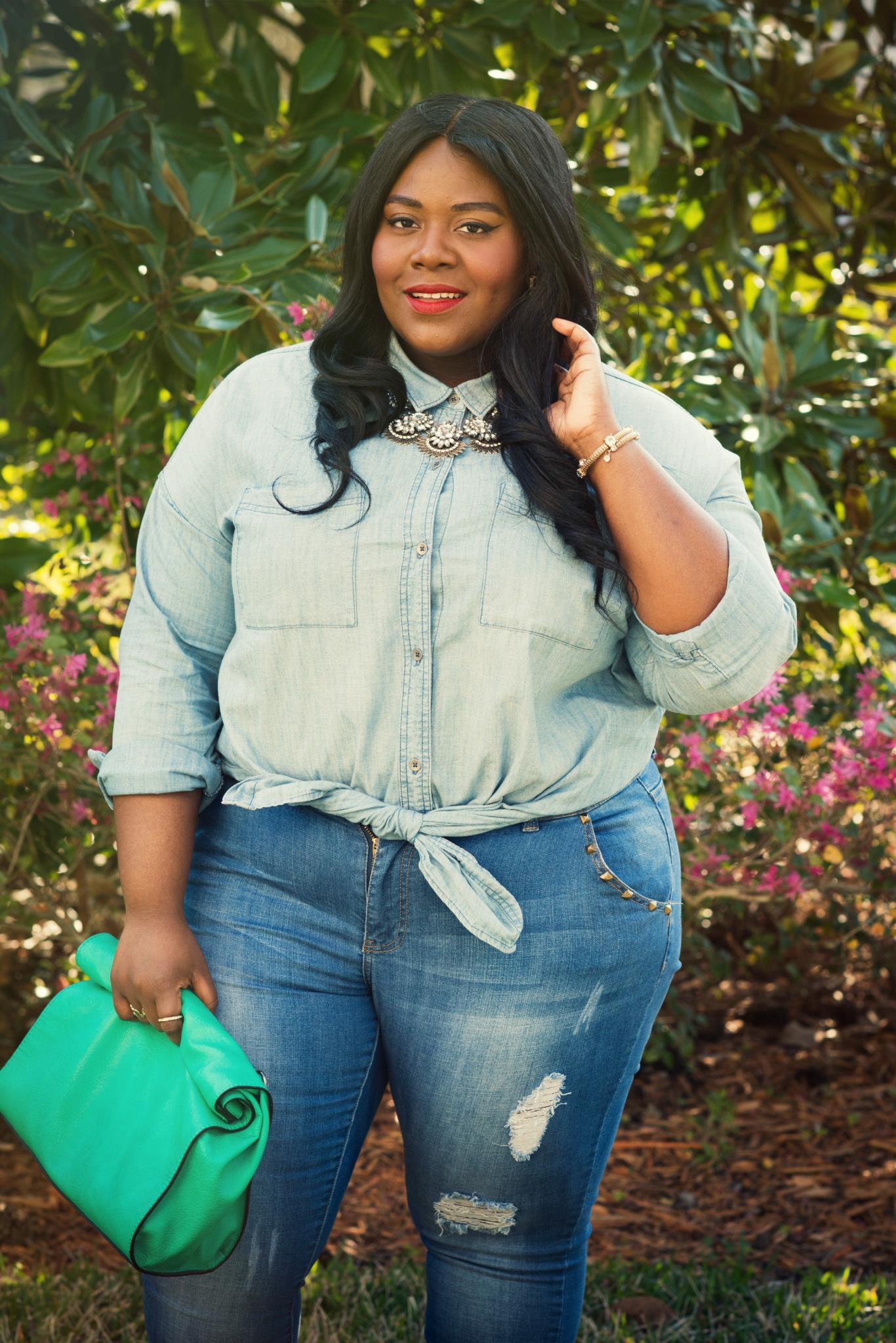 A Curvy Girl's Guide To Denim
