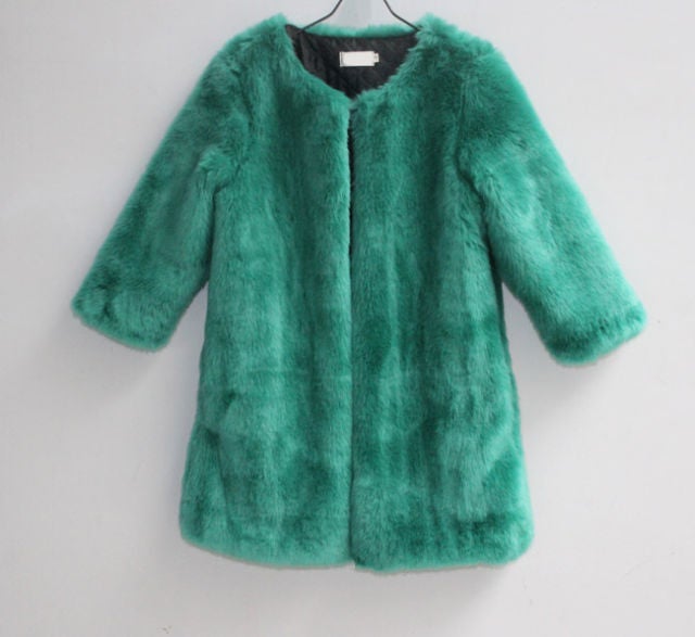 Get The Look: Solange At Paris Fashion Week
