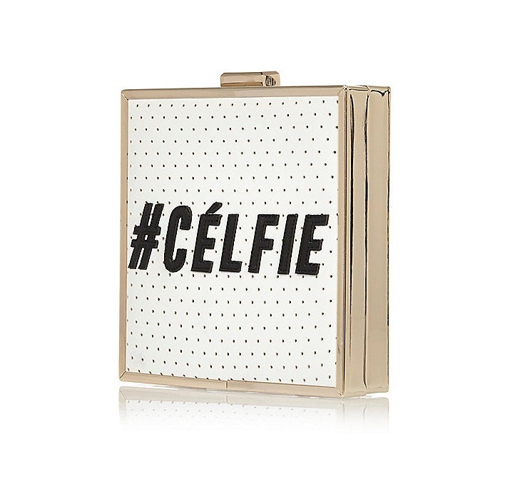 Get The Look: Solange At Paris Fashion Week
