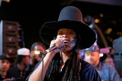 7 Love Lessons Learned from Erykah Badu’s ‘New Amerykah Part Two (Return of the Ankh)’