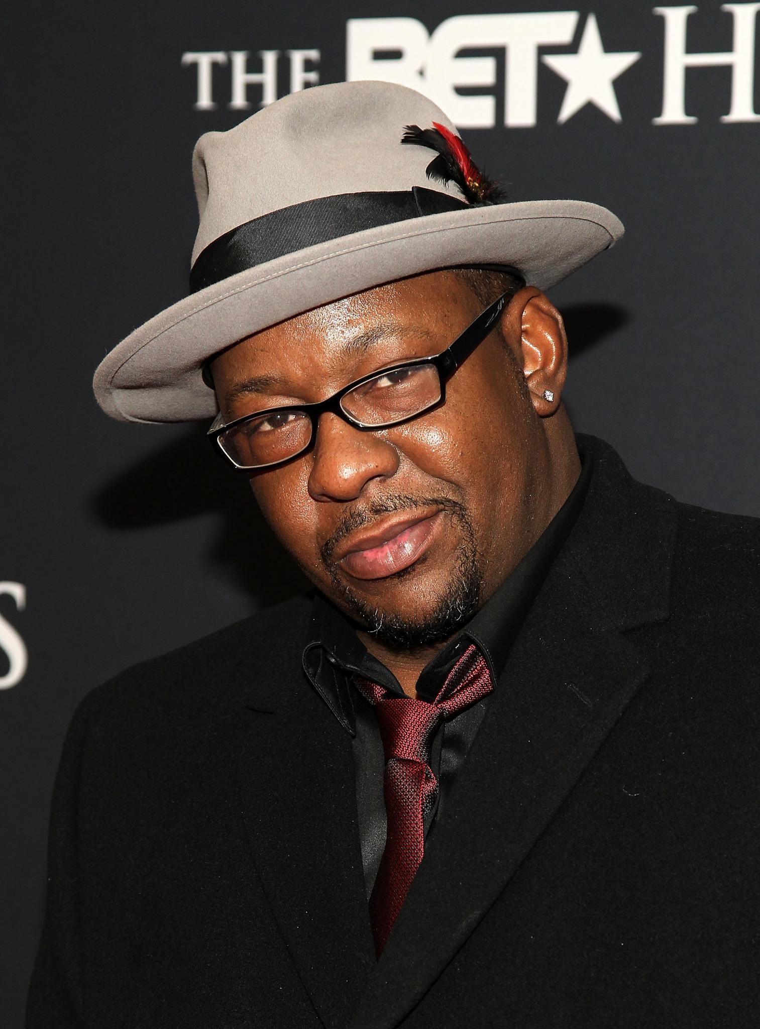 Bobby Brown Gives Emotional Thanks To Fans, Brings Crowd to Tears