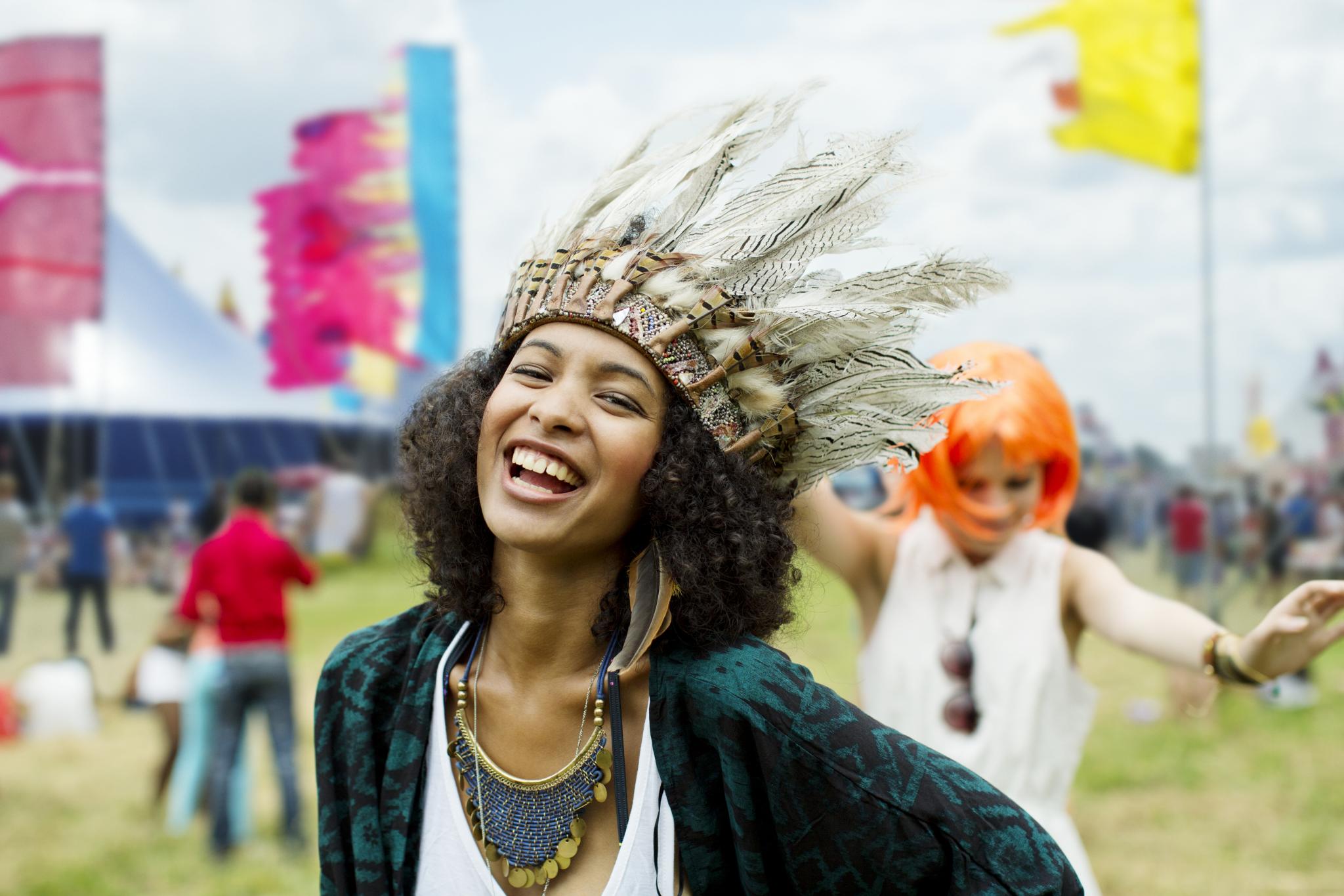 Must-Have Outdoor Concert Beauty Staples