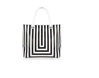 Fly From Head To Tote: 27 Hand-Picked Trendy Totes