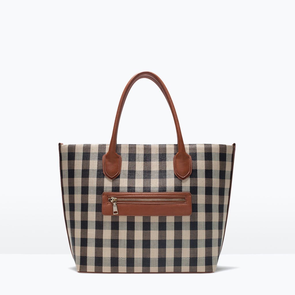 Fly From Head To Tote: 27 Hand-Picked Trendy Totes
