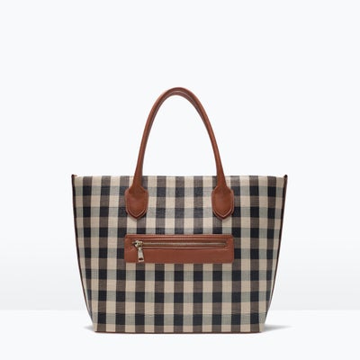 Fly From Head To Tote: 27 Hand-Picked Trendy Totes