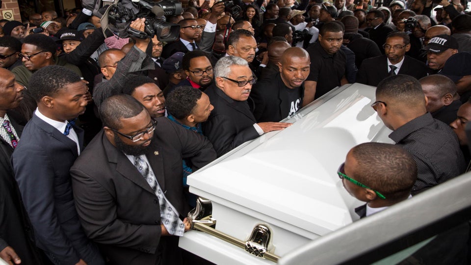 Thousands of Mourners Gather at Freddie Gray’s Funeral Essence