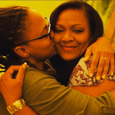 19 Sweet Ways Celebs Paid Tribute to Their Moms on Mother’s Day