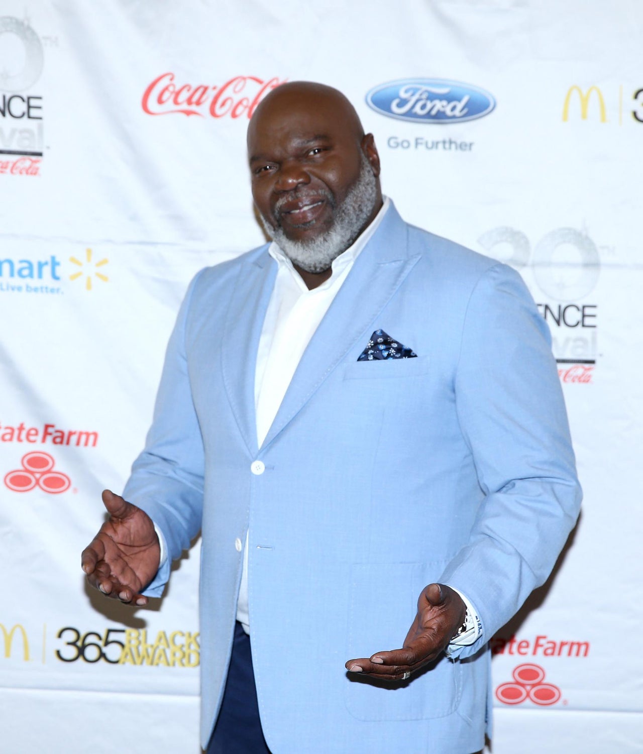 T.D. Jakes Has a Huge Surprise for This Superfan - [site:name] | Essence