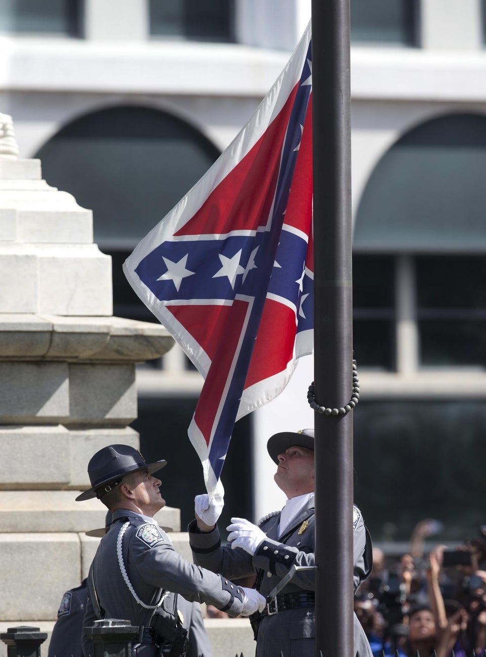 South Carolina Removes the Confederate Flag from State Capital