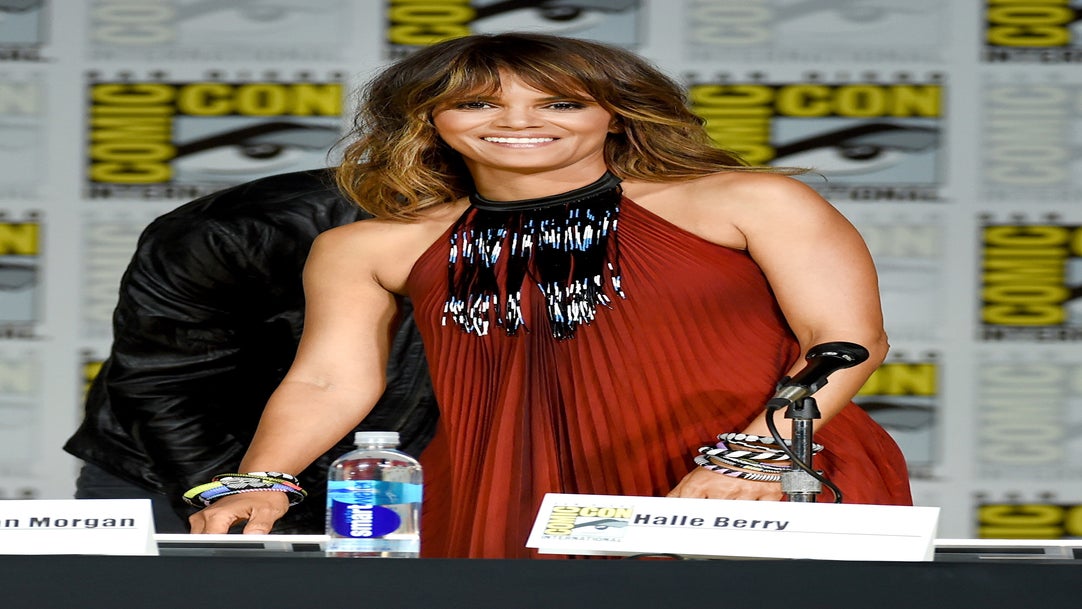 Halle Berry Opens Up About Begging Hollywood to Take Her Seriously(02)