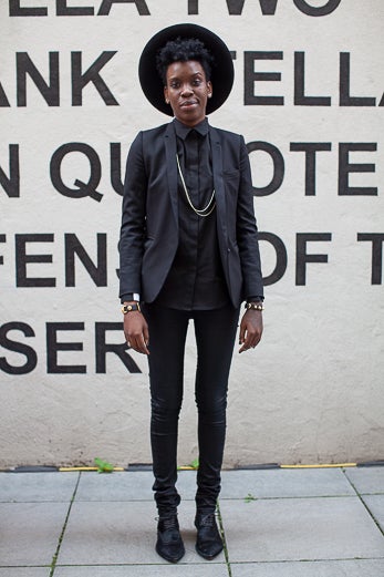 Street Style: 30 Chic Looks For a Day at the Museum