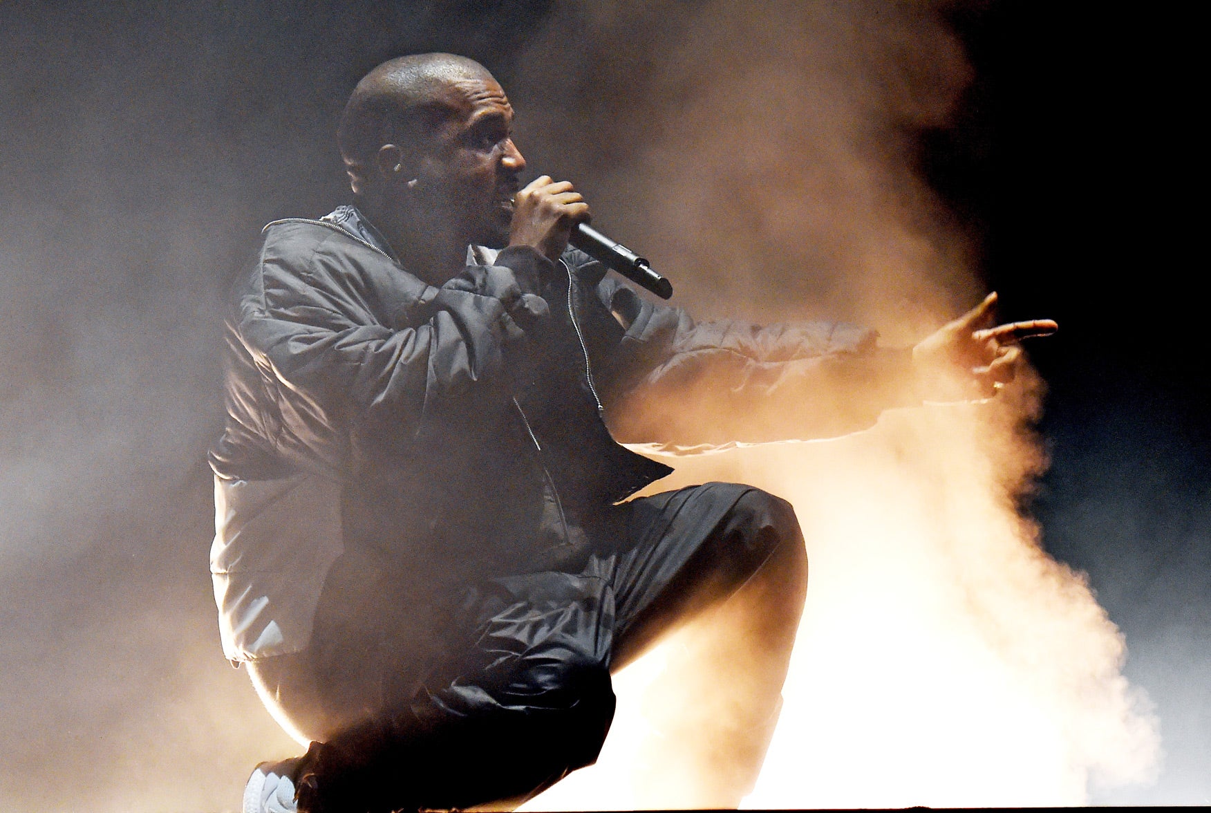 Kanye West to be Honored at VMAs, Award Show Performers Announced
