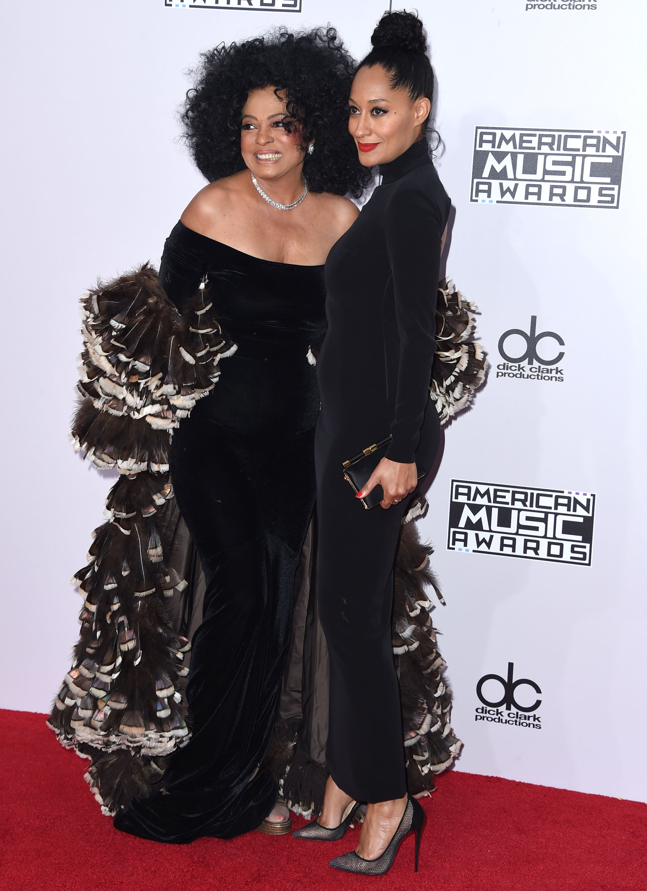 Tracee Ellis Ross Joins Mom Diana Ross on Stage to Sing 'Lady Sings the Blues'
