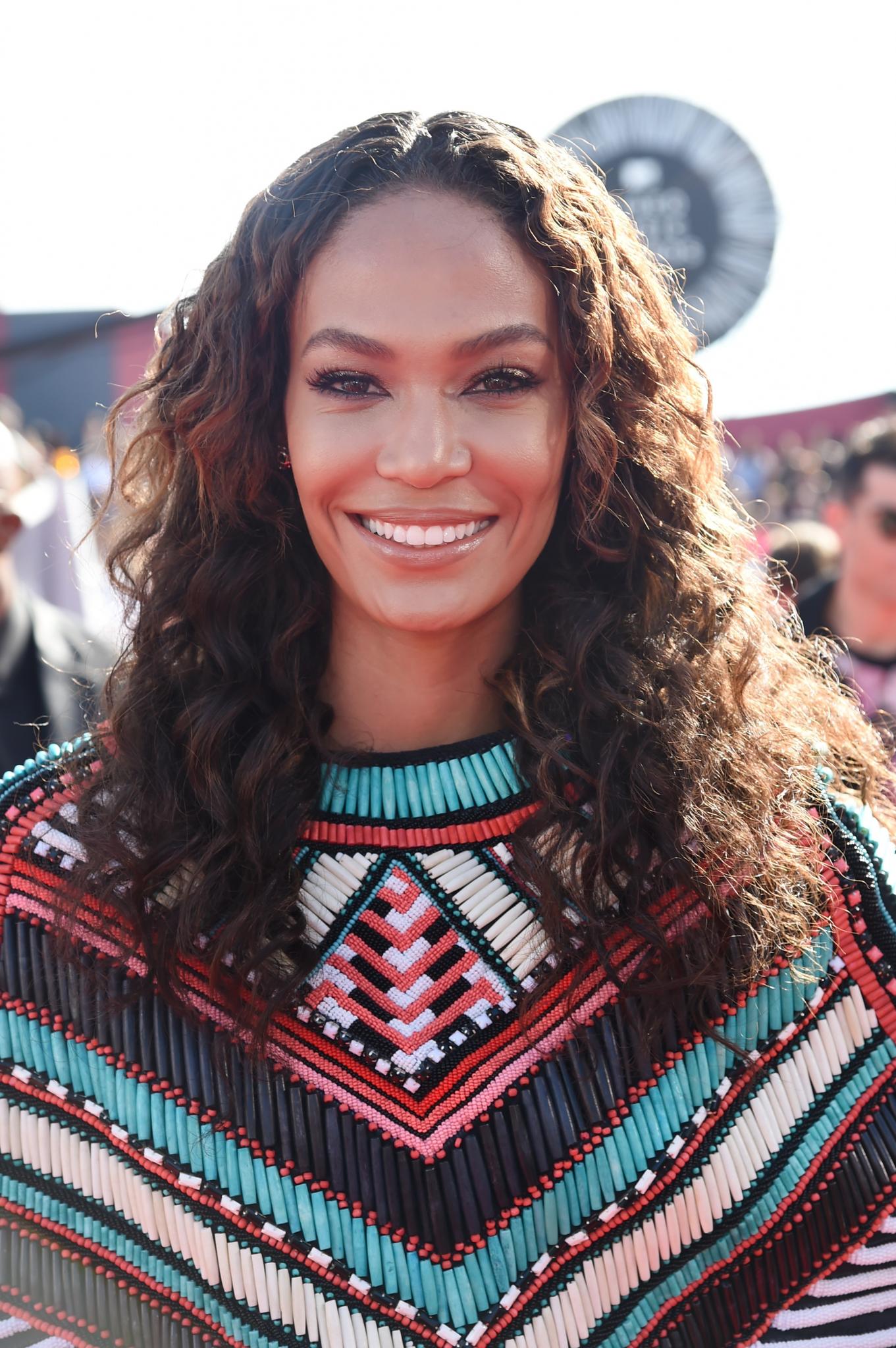 Best (& Outrageously Unique) VMA’s Hairstyles