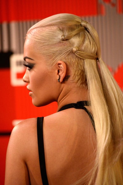 Learn to Create Rita Ora’s Interconnected Ponytails From The VMA’s