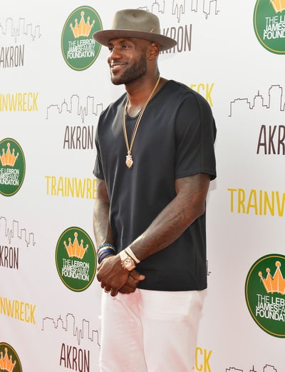 Lebron James Offers Hope to Sick Teen