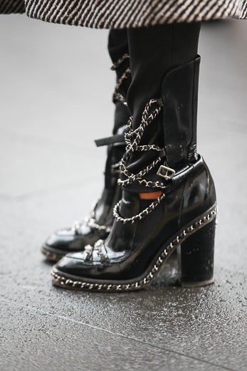 Accessories Street Style: 7 Accessories You’ll be Rocking This Fall