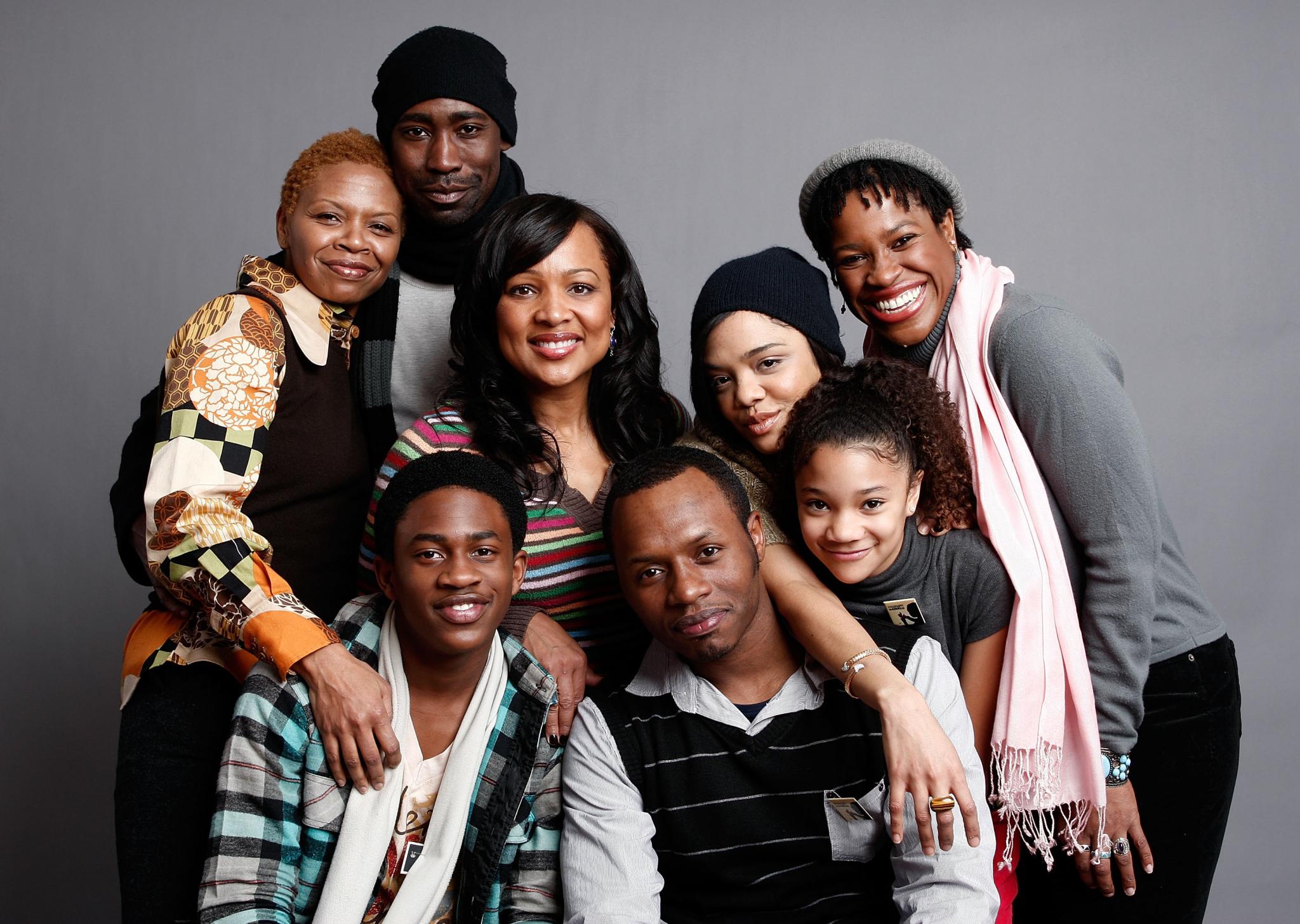 Idris Elba Responds to James Bond Author
