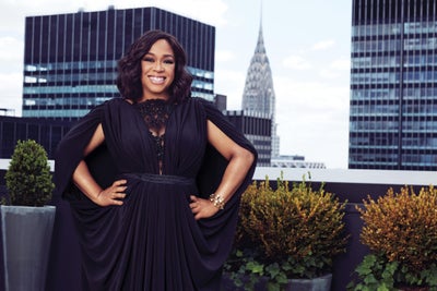 10 Bold Shonda Rhimes Quotes to Inspire the Boss In You